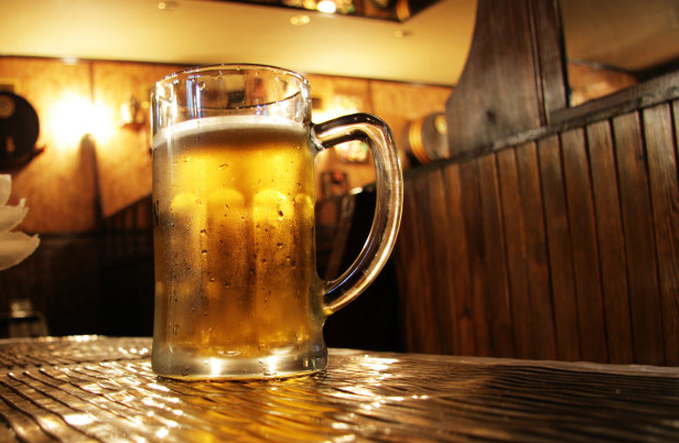 为什么喝冰啤酒拉肚子 三类人别喝冰啤酒