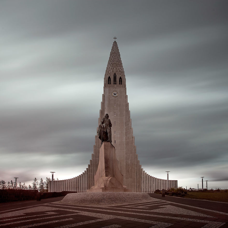 冰岛最著名的文化遗产是古典文学作品"冰岛萨迦".