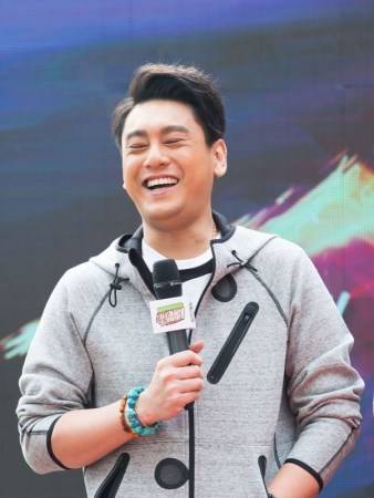 专访朱孝天:不介意被叫"胖男神"