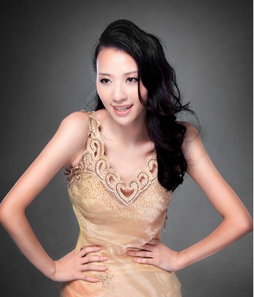 李霞儿_网海茫茫中牵手了你 李霞儿懒春梦