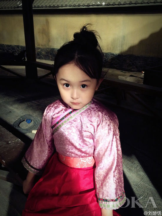 s号的小芈月真是萌死人了,可是m号的7岁芈月怎么一下子就长残了呢